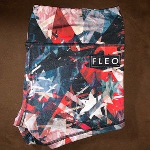 Fleo Shorts